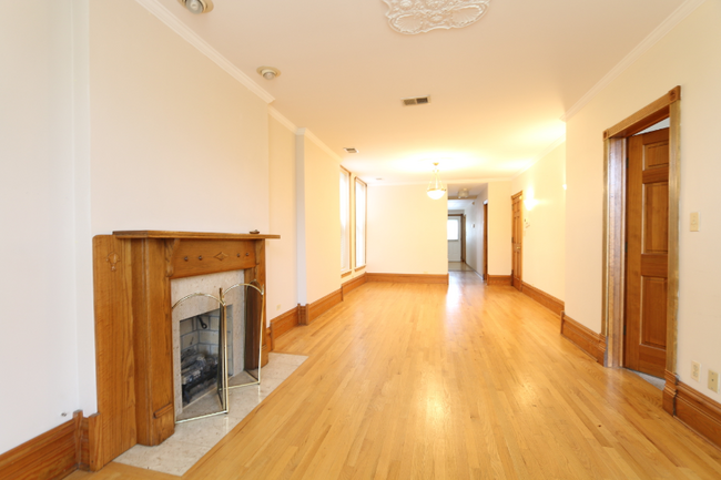 Building Photo - 1257 W Flournoy St