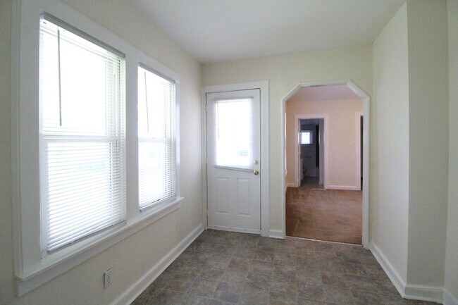 Foto del edificio - 2 Bedroom 2 Bath Home In Waldo