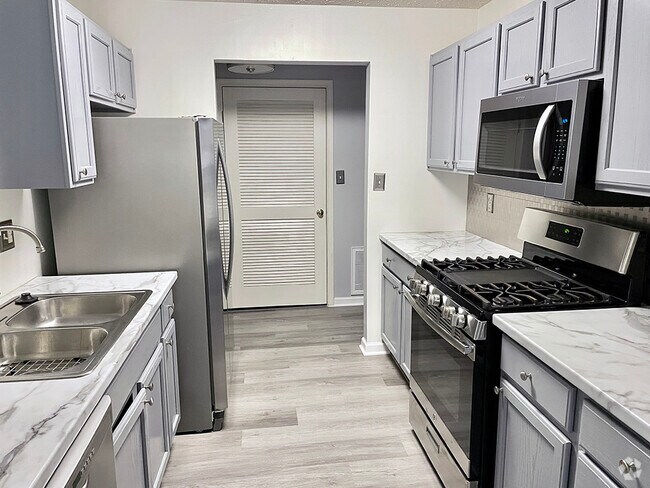 Building Photo - 2406 Autumn Harvest Ct