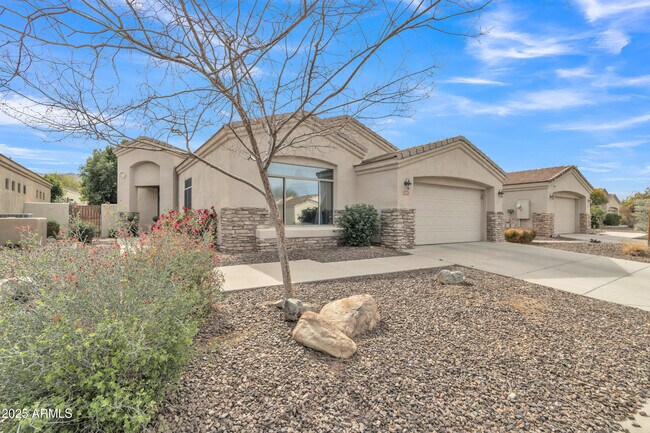 Foto del edificio - 2213 E Constance Wy