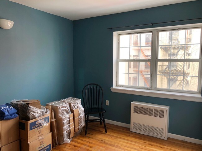 Foto del edificio - 1240 Bedford Ave