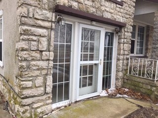 Building Photo - 3 Bedroom, 1 Bath Stone Country House w/mu...