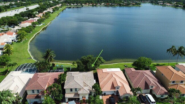 Building Photo - 3662 Coco Lake Dr