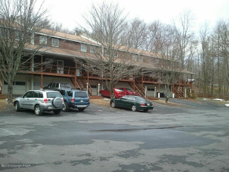 183 Munch Dr, Henryville, PA 18332 Apartments in Henryville, PA