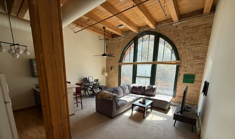 Foto principal - 400 N 1st St