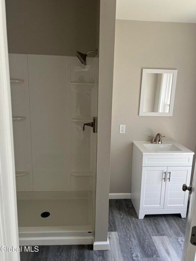 Foto del edificio - 253 6th Ave