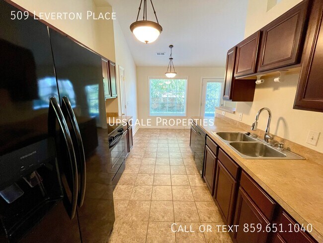 Foto del edificio - 509 Leverton Pl