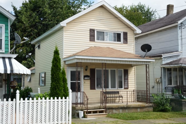Building Photo - 1130 Blair Ave