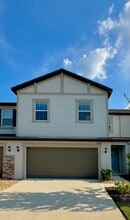 Building Photo - 32100 Pop Ash Pl