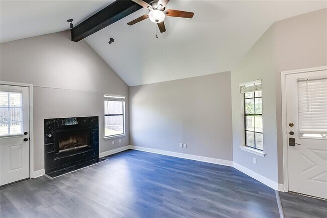 Foto del edificio - 1143 Orchard Park Cir