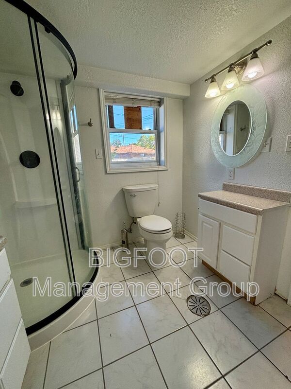 Foto del edificio - 310 Wilder Ave