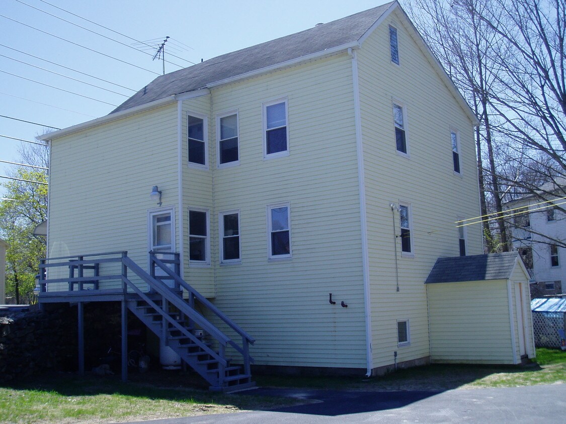 684692 Douglas Pike, Burrillville, RI 02830 684692 Douglas Pike