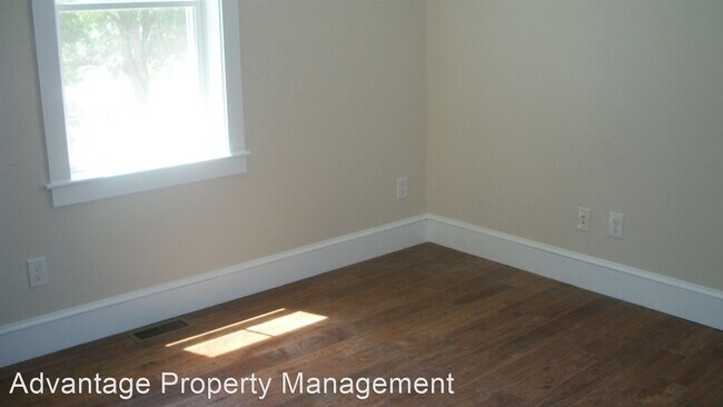 Foto del edificio - 2 br, 1 bath House - 82 Congress Street #1