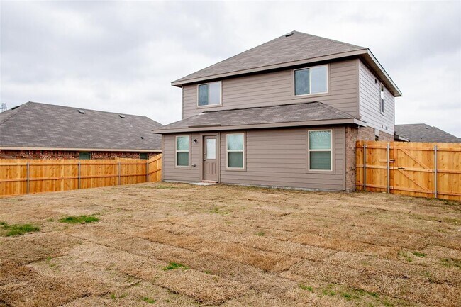 Building Photo - 601 Canyon Cactus St