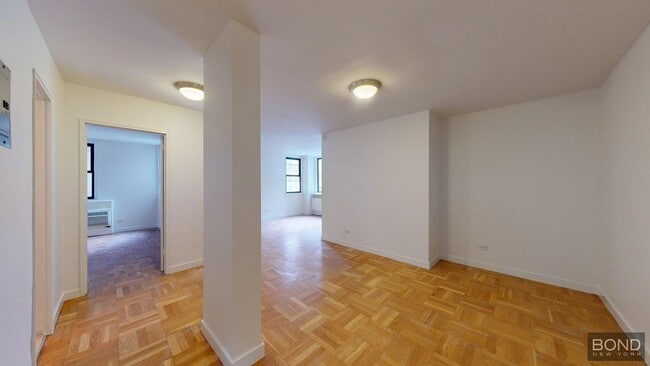 Building Photo - 435 E 79th St