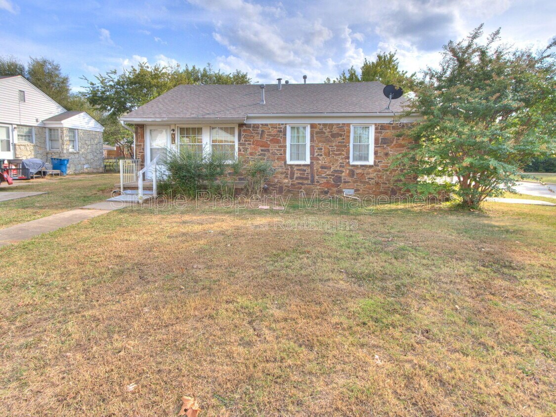 Foto principal - 402 Babb Dr