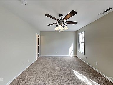 Building Photo - 10322 McGoogan Ln