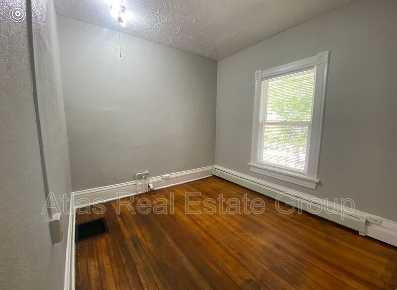 Foto del edificio - 1411-1415 W Colorado Ave