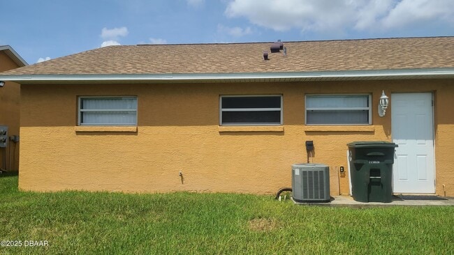 Building Photo - 247 College Park Dr