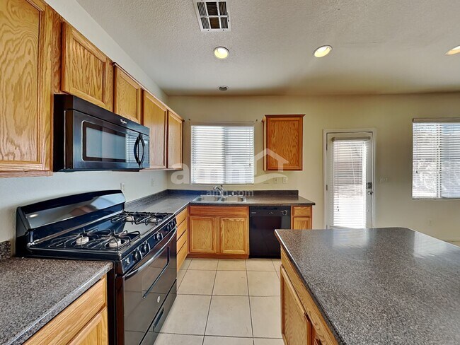 Building Photo - 6525 Bismark Hills St