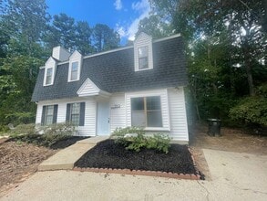 Building Photo - 5302-5304 Grovewood Pl