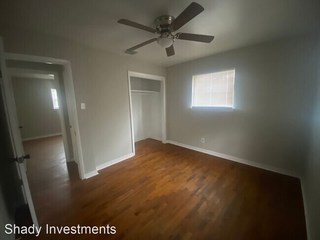 Building Photo - 4 br, 1 bath House - 3023 Spring Street