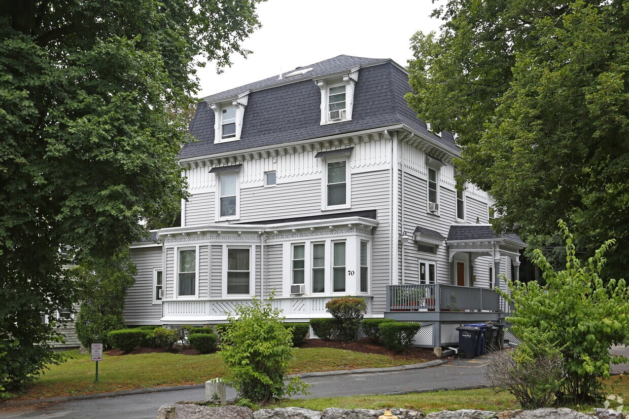 70 Glen Rd, Jamaica Plain, MA 02130 Apartments in Jamaica Plain, MA