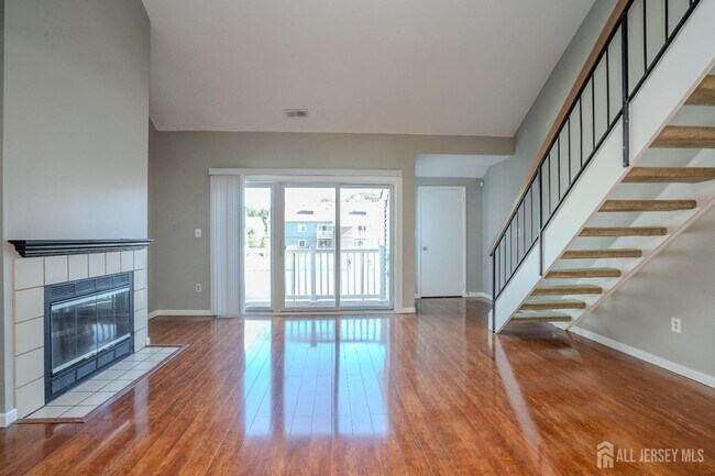 Building Photo - 8304 Tamarron Dr