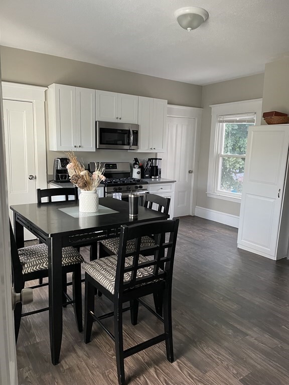 Foto del edificio - 357 K St