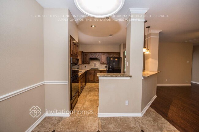 Foto del edificio - 1621 Churchill Ln