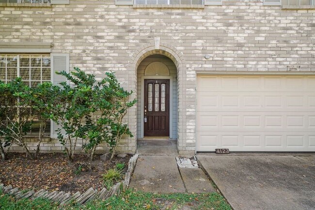 Foto del edificio - 4123 Custer Creek Dr