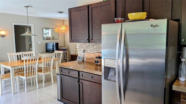 Foto del edificio - 2809 Bower Rd