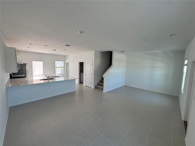 Building Photo - 5844 Meditation Dr