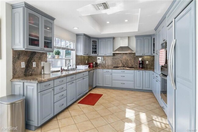 Foto del edificio - 4 br, 3 bath House - 23624 Elkwood St