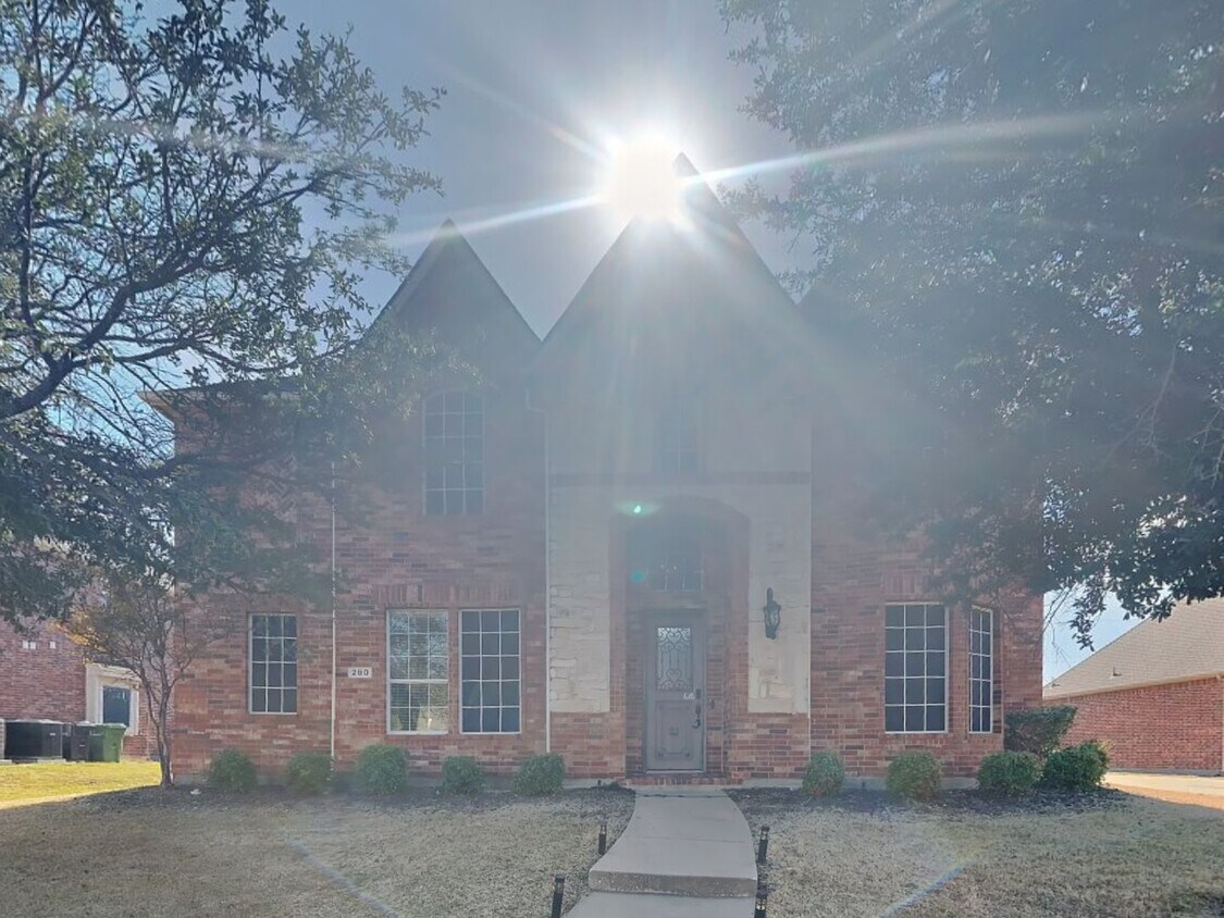 Primary Photo - Luxurious Home in The Trails of Prosper! READY NOW!