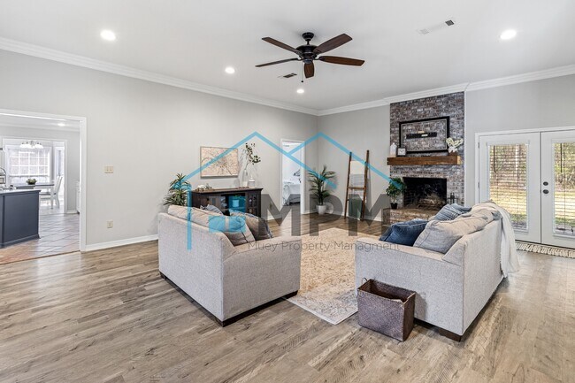 Building Photo - 212 LA-144