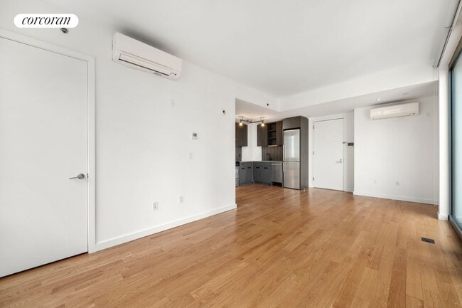 Building Photo - 54 Noll St