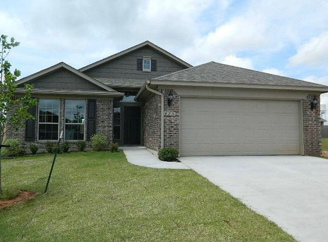 Foto principal - 425 Scully Rd