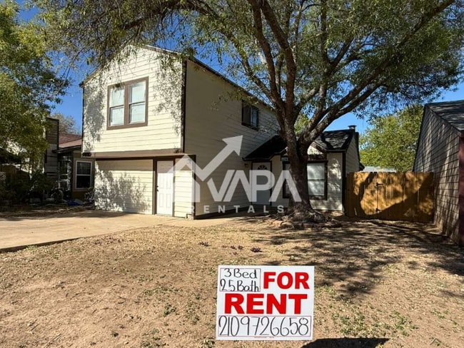 Building Photo - 9923 Birch Field Dr