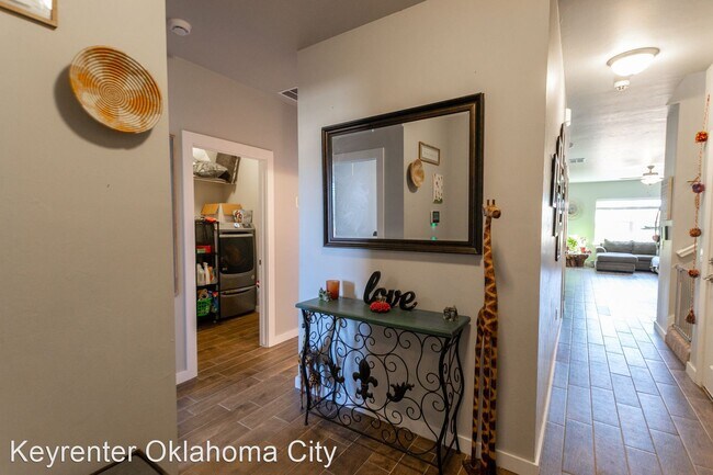 Foto del edificio - 4 br, 3 bath House - 12951 Mannington Rd