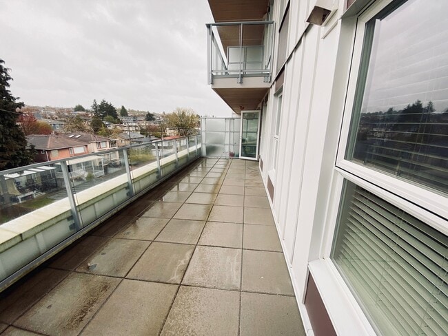 Photo du bâtiment - Chelsea Marine