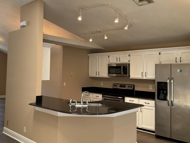 Building Photo - 2006 Cross Breeze Dr