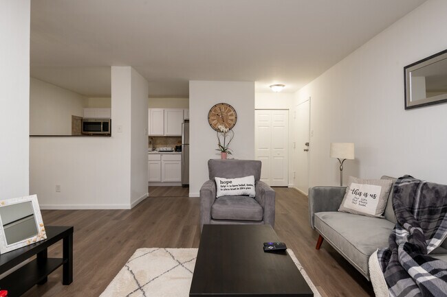 Foto del edificio - 487 N Armistead St