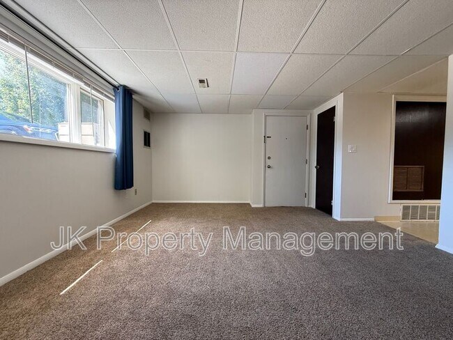 Foto del edificio - 1815 8th Ave N