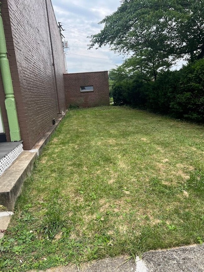 Photo - 5 Bed 2.5 Bath Single-Family Home