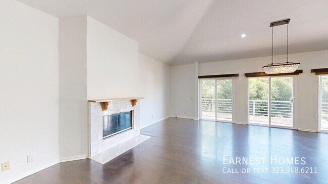 Foto del edificio - 3500 Coldwater Canyon Ave