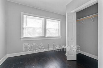 Building Photo - 412 N Bradley Ave