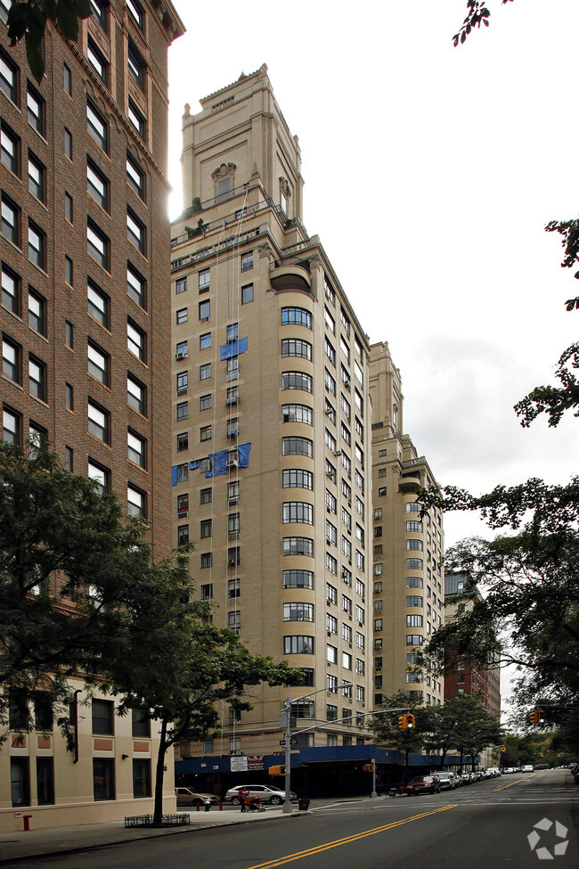 Foto del edificio - The Normandy