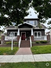 Building Photo - 943-945 Paloma Ave