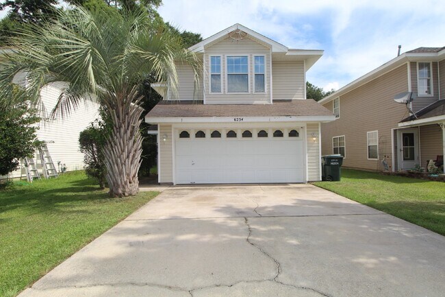 Building Photo - Spacious 3BR/2.5BA 2-Story Milton Home with Open Floor Plan, 2-Car Garage, and Fully Fenced Backy...